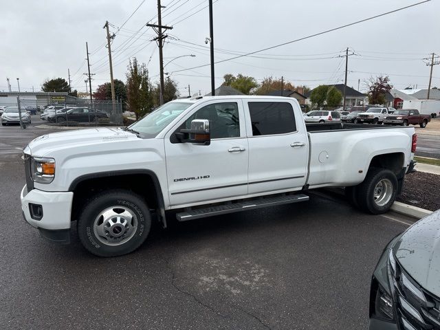 2017 GMC Sierra 3500HD Denali