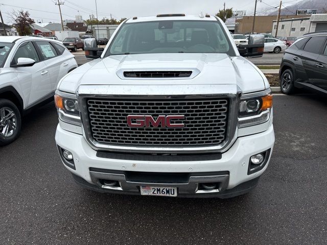 2017 GMC Sierra 3500HD Denali