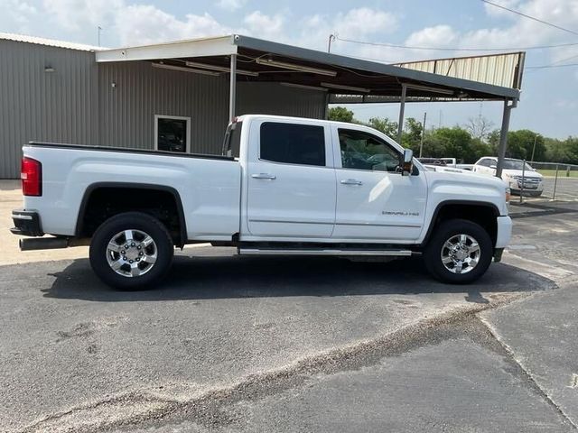 2017 GMC Sierra 3500HD Denali