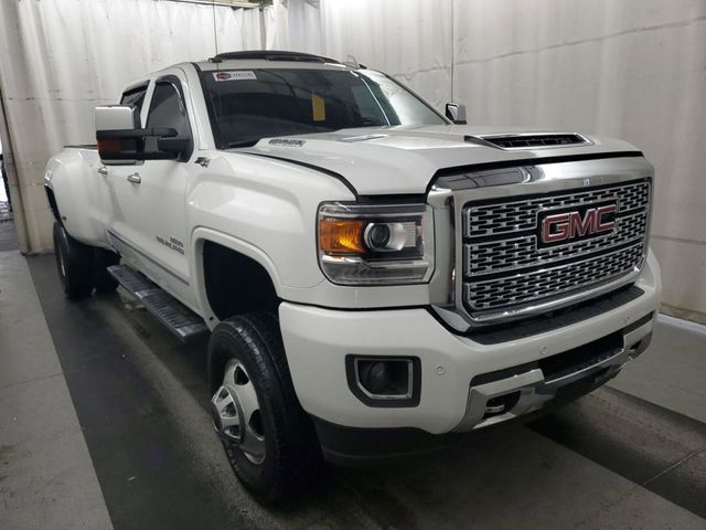 2017 GMC Sierra 3500HD Denali