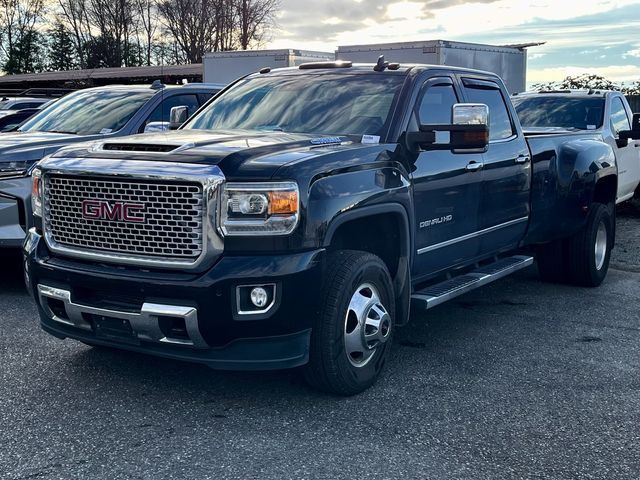 2017 GMC Sierra 3500HD Denali