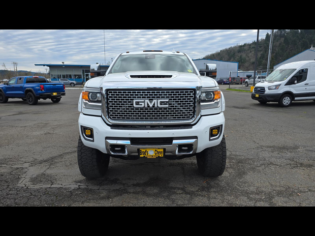 2017 GMC Sierra 3500HD Denali