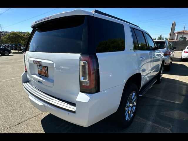 2017 GMC Yukon SLT