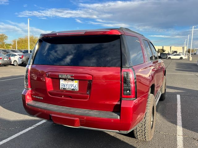 2017 GMC Yukon SLT