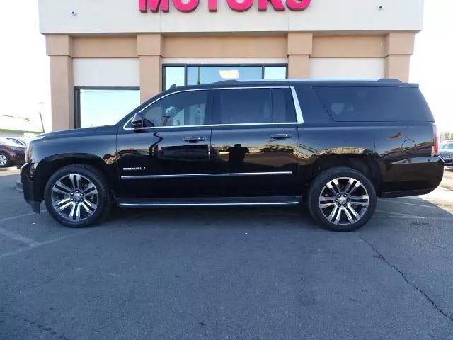 2017 GMC Yukon XL Denali