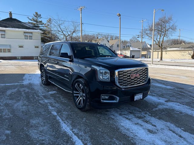 2017 GMC Yukon XL Denali