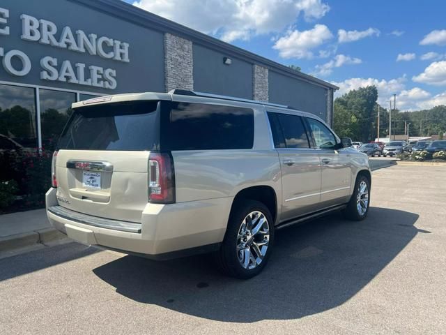 2017 GMC Yukon XL Denali