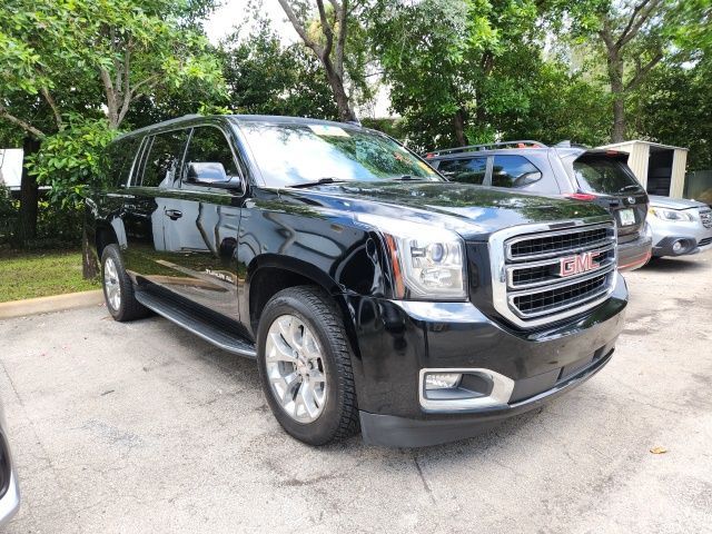 2017 GMC Yukon XL SLE