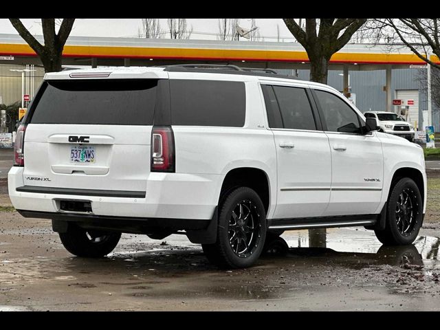 2017 GMC Yukon XL SLE