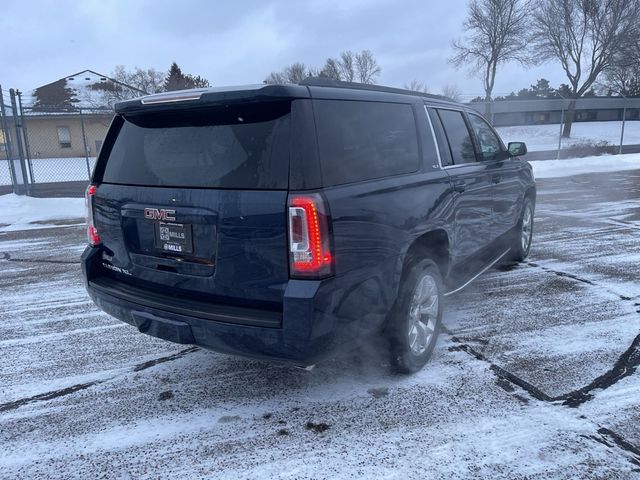 2017 GMC Yukon XL SLE