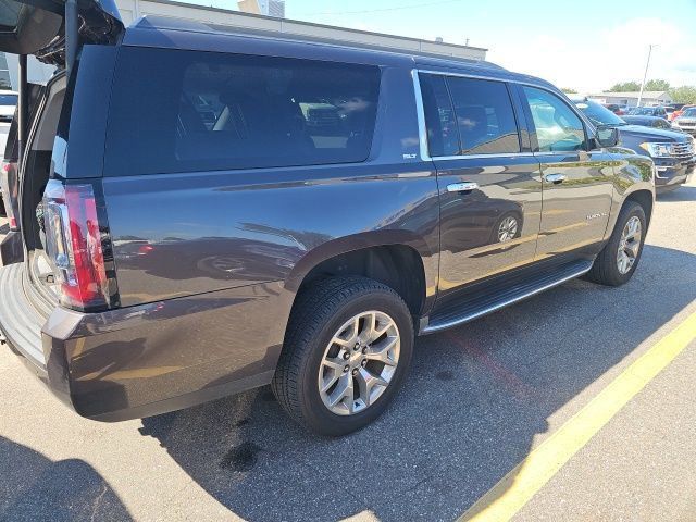 2017 GMC Yukon XL SLT