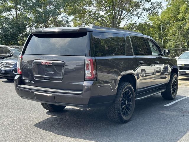 2017 GMC Yukon XL SLT