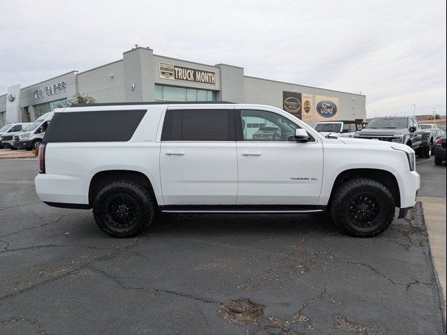 2017 GMC Yukon XL SLT