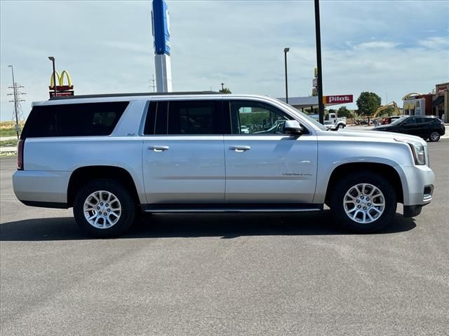 2017 GMC Yukon XL SLT