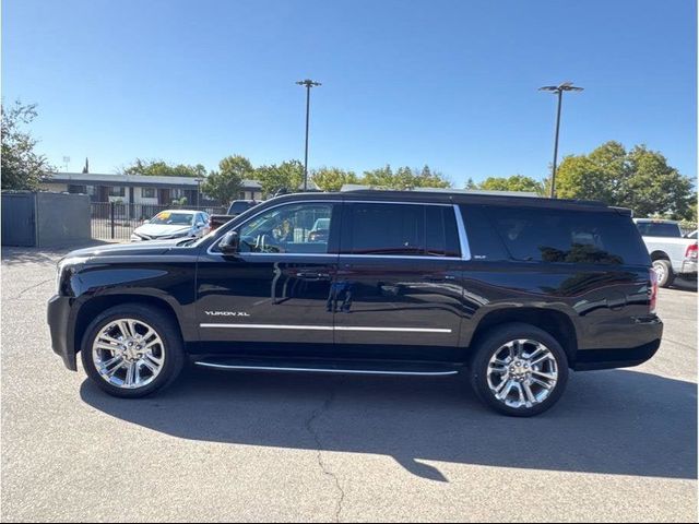 2017 GMC Yukon XL SLT