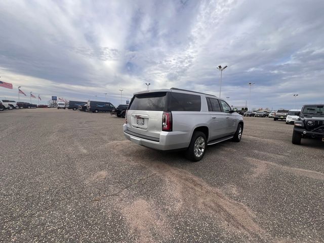 2017 GMC Yukon XL SLT