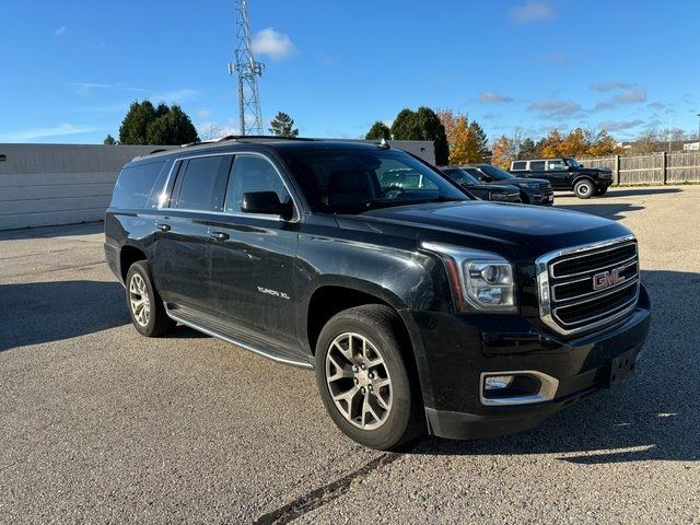 2017 GMC Yukon XL SLT