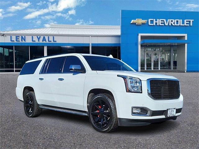 2017 GMC Yukon XL SLT