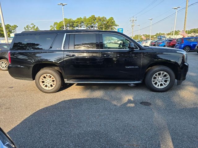 2017 GMC Yukon XL SLT