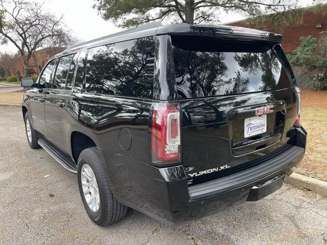 2017 GMC Yukon XL SLT