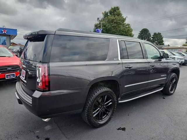 2017 GMC Yukon XL SLT