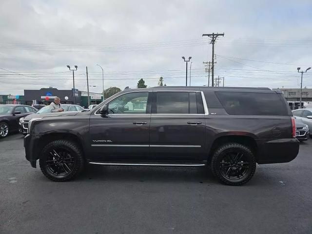 2017 GMC Yukon XL SLT