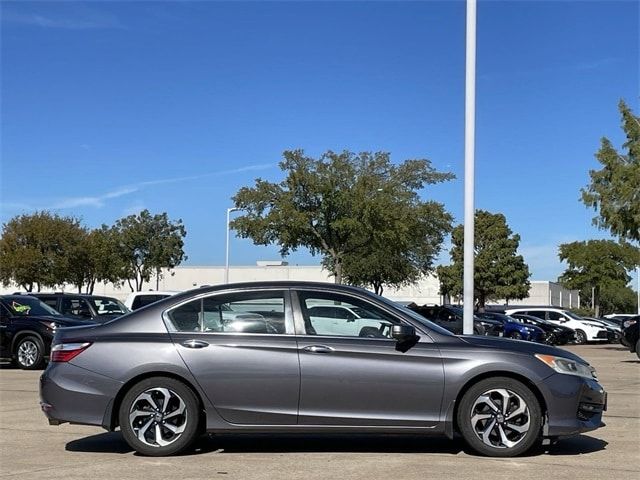 2017 Honda Accord EX