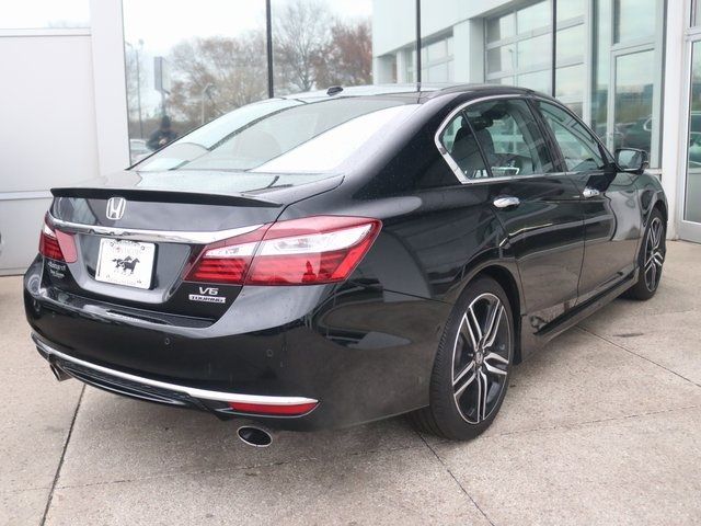 2017 Honda Accord Touring