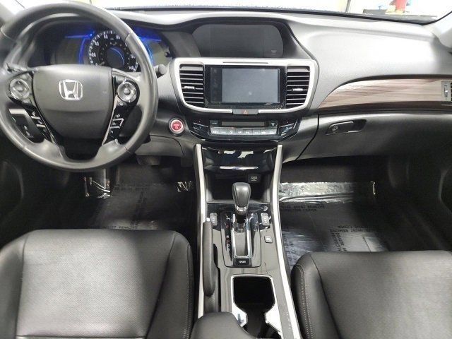 2017 Honda Accord Hybrid Touring