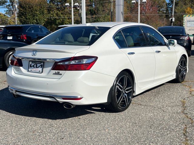 2017 Honda Accord Touring