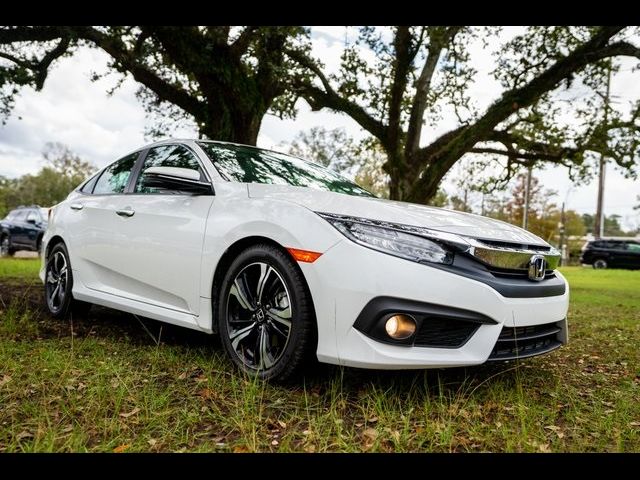 2017 Honda Civic Touring