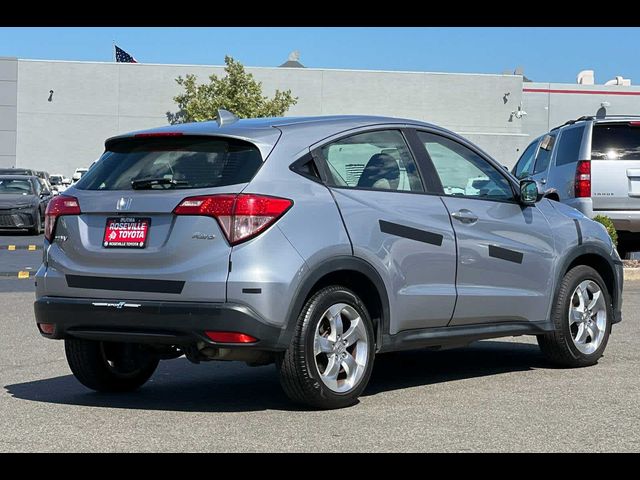 2017 Honda HR-V LX