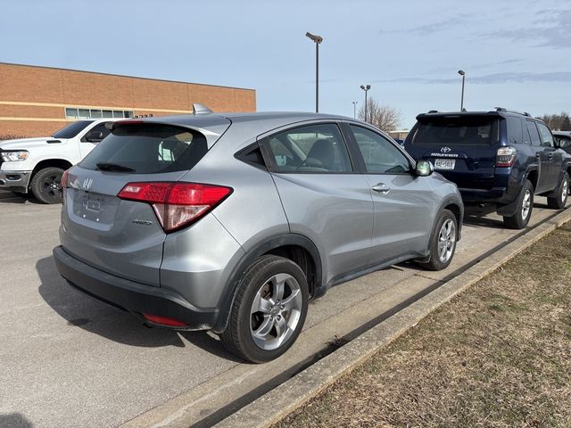 2017 Honda HR-V LX