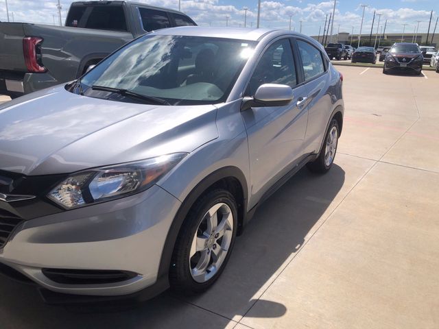 2017 Honda HR-V LX