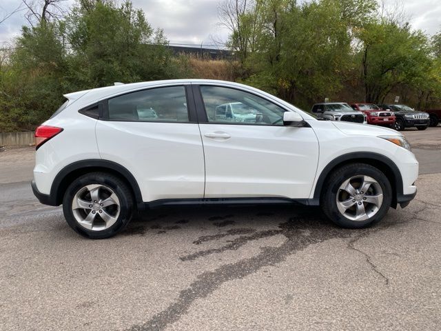 2017 Honda HR-V LX