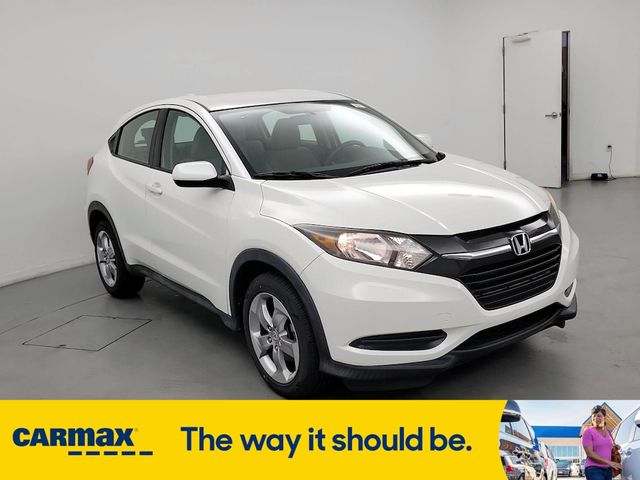 2017 Honda HR-V LX