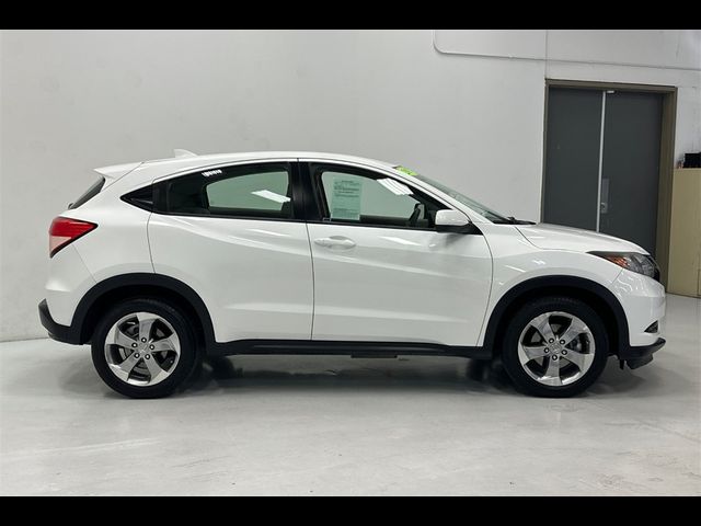 2017 Honda HR-V LX