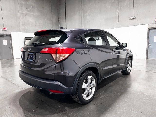 2017 Honda HR-V LX