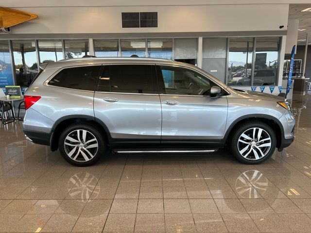 2017 Honda Pilot Elite