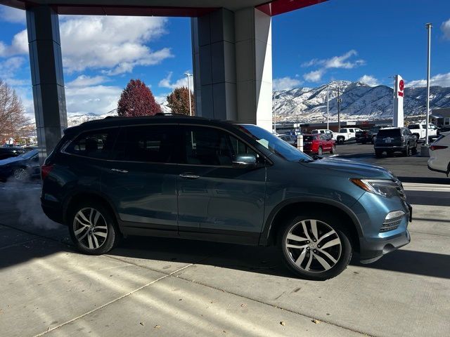 2017 Honda Pilot Elite