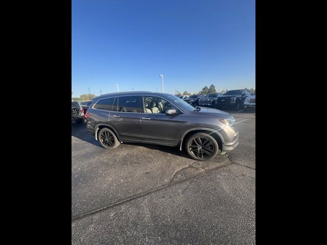 2017 Honda Pilot Elite