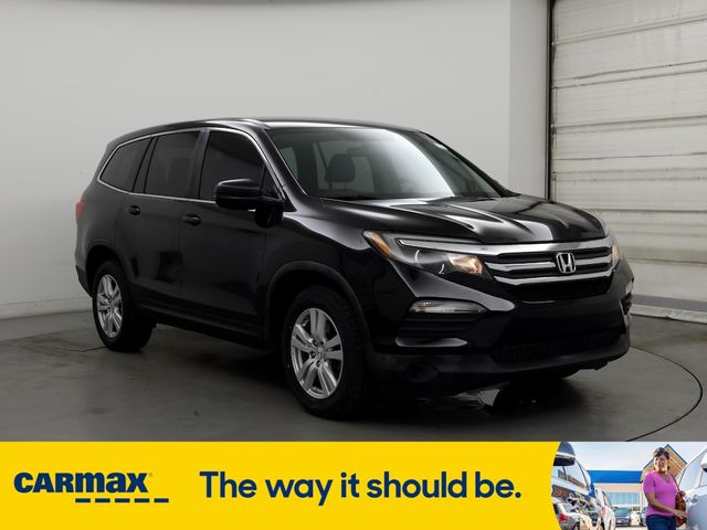 2017 Honda Pilot LX