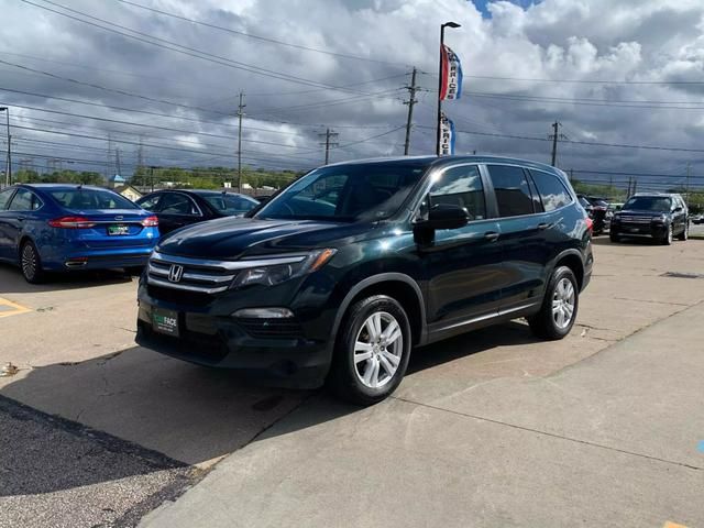 2017 Honda Pilot LX