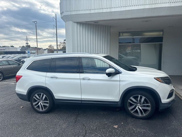 2017 Honda Pilot Touring