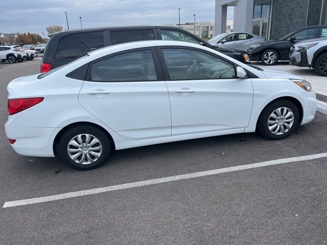 2017 Hyundai Accent SE