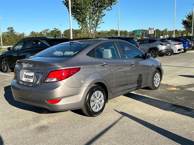 2017 Hyundai Accent SE