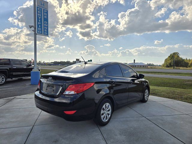 2017 Hyundai Accent SE