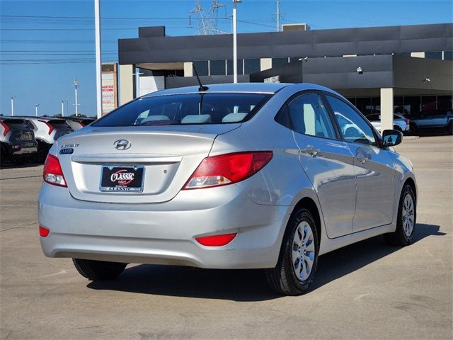 2017 Hyundai Accent SE