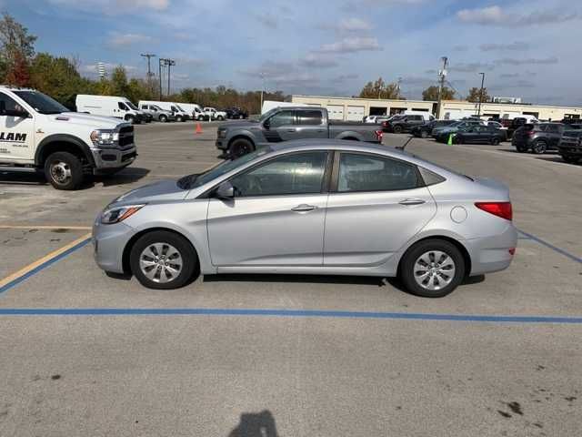 2017 Hyundai Accent SE