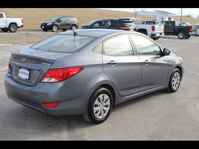 2017 Hyundai Accent SE